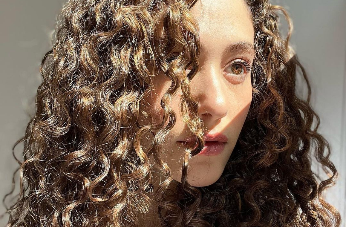 How To Perfect Your Curly Hair Routine And Embrace Your Natural Locks