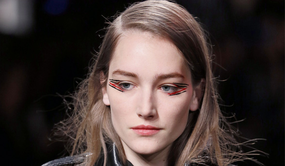 Three bizarre beauty trends revealed