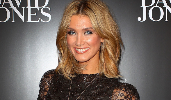 An exclusive beauty tutorial with Delta Goodrem