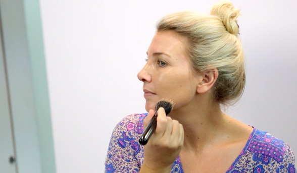 5 ways to apply foundation for a flawless finish every time