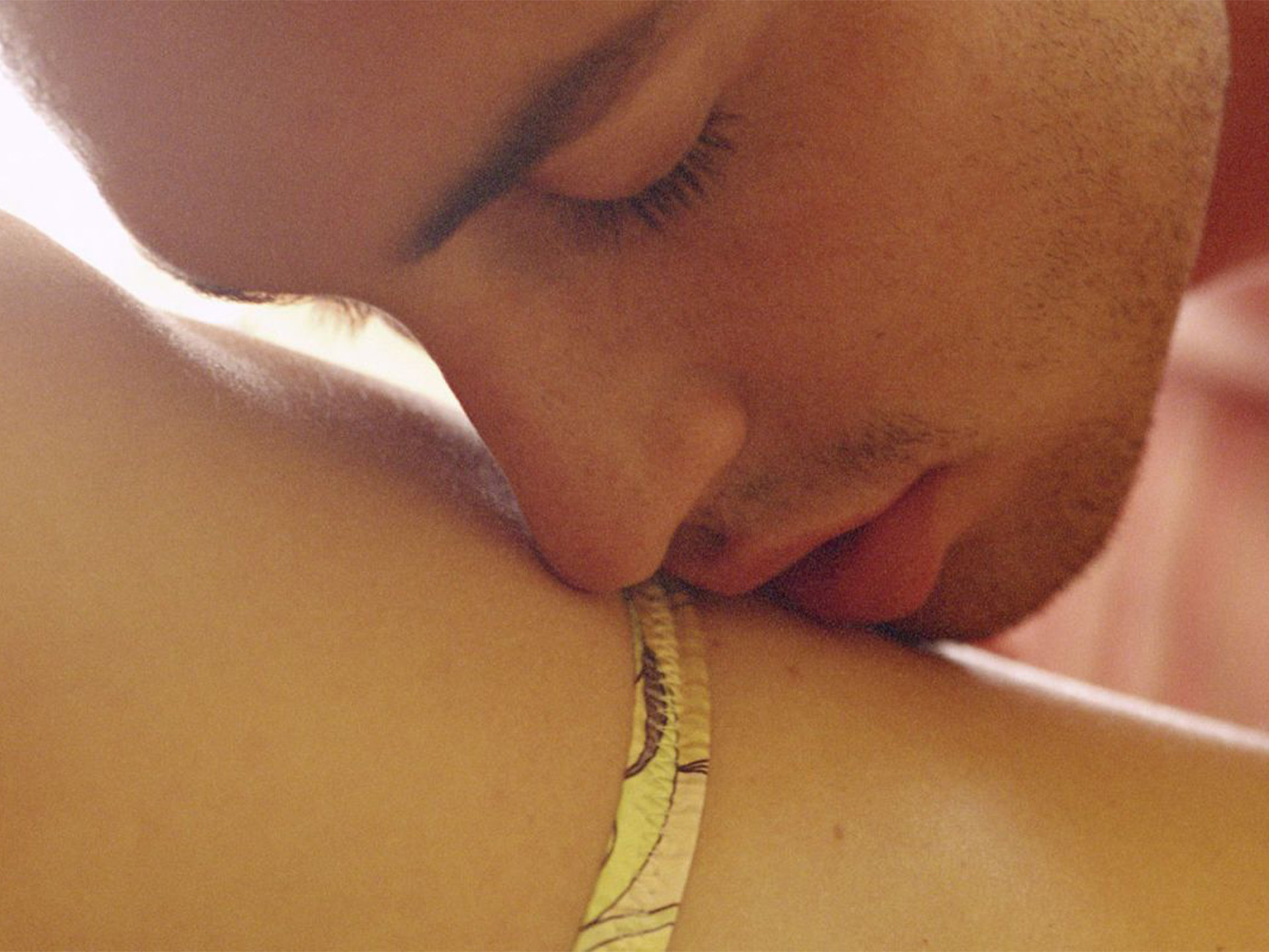 27 Guys reveal the best thing a woman has ever done in bed