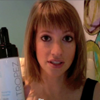 Video: Debbie does demos – St. Tropez Bronzing Mousse