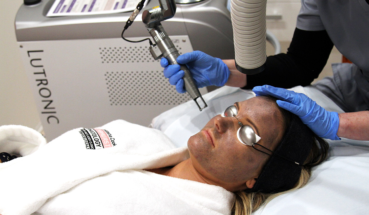 We try: The Hollywood Laser Peel