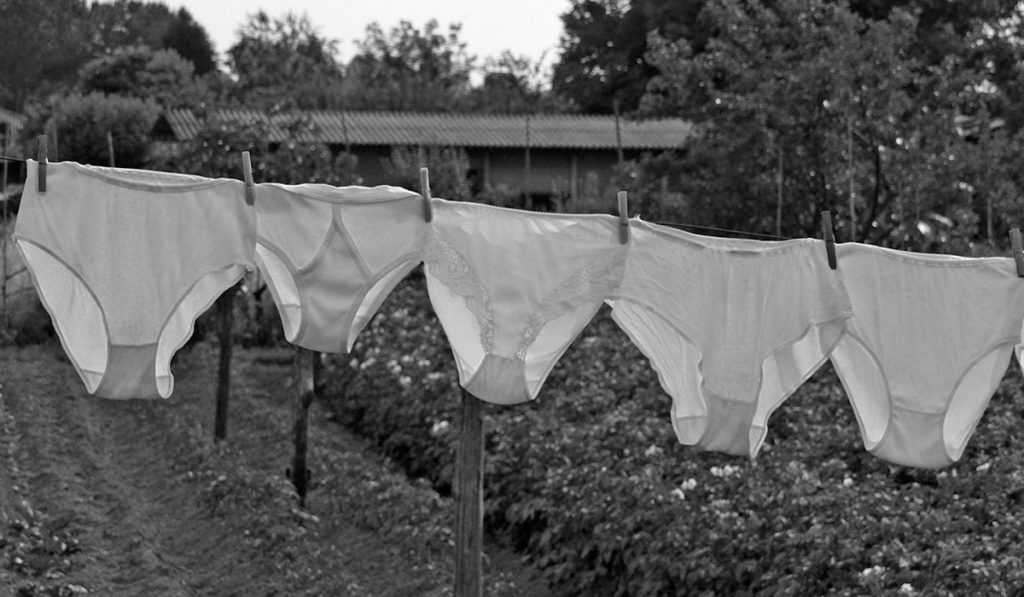 What did women’s underwear look like in 1915? beautyheaven