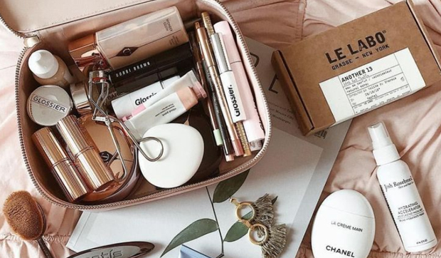 5 travel-friendly tricks for packing your toiletry bag