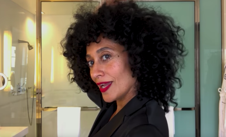 How Tracee Ellis Ross styles her natural hair