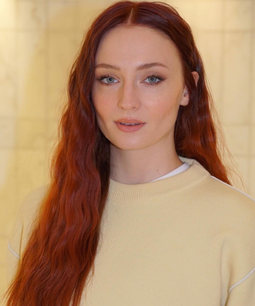 sophie turner crimped