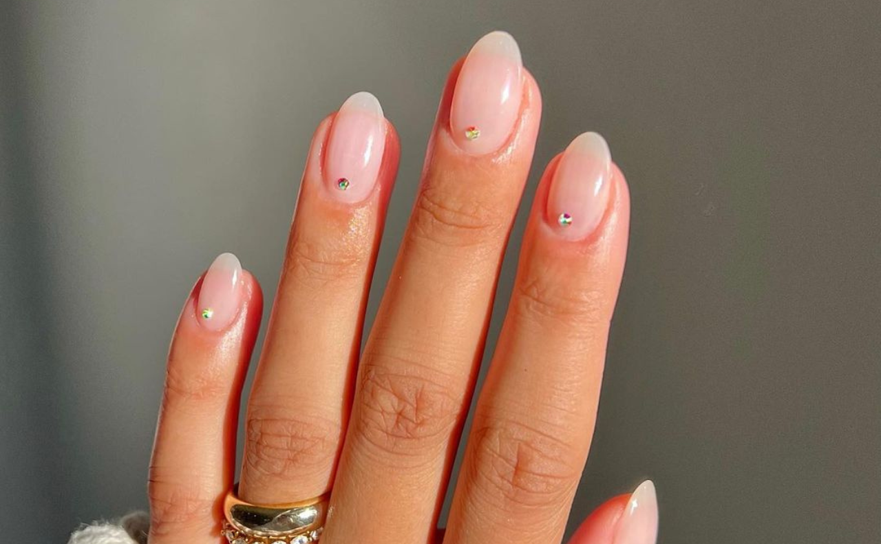 41 Ideas for Winter Nails to Do at Home or in the Salon