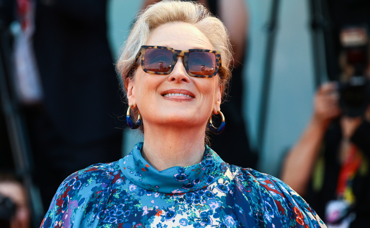 Meryl Streep’s #1 Beauty Secret Costs *Literally* Nothing