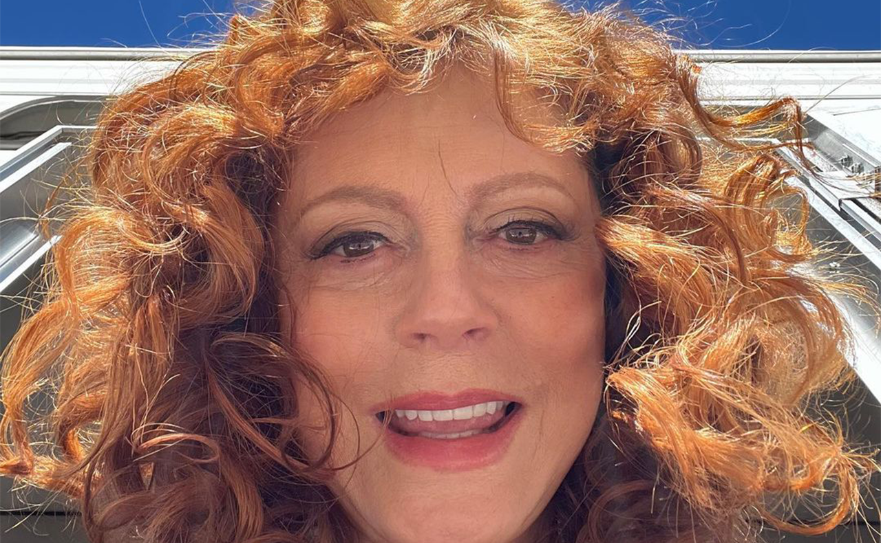 Susan Sarandons Hilarious Strategy For Embracing Her Natural Curls pic pic